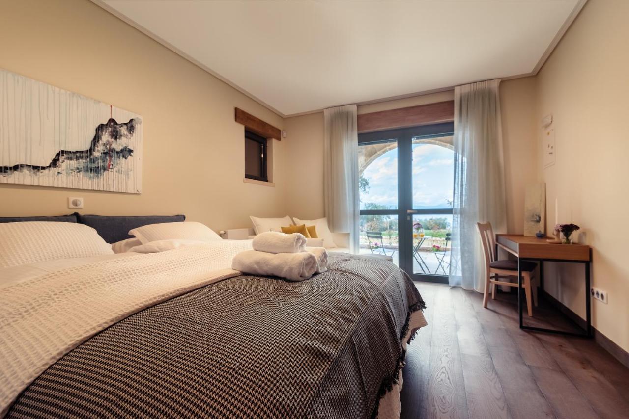 Villa Kalamos / Sea View And Pool Nearby Athens المظهر الخارجي الصورة