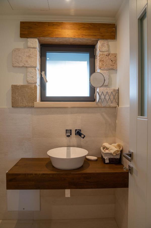 Villa Kalamos / Sea View And Pool Nearby Athens المظهر الخارجي الصورة