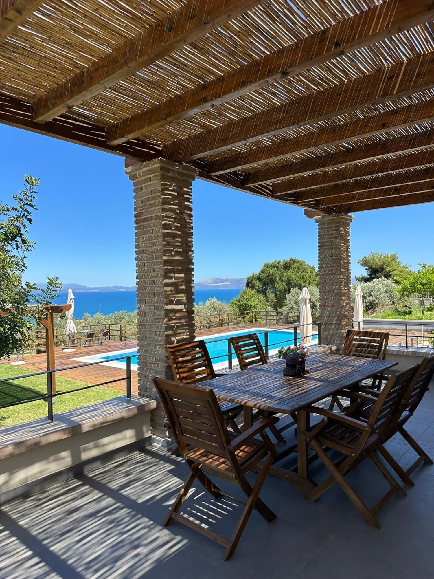 Villa Kalamos / Sea View And Pool Nearby Athens المظهر الخارجي الصورة